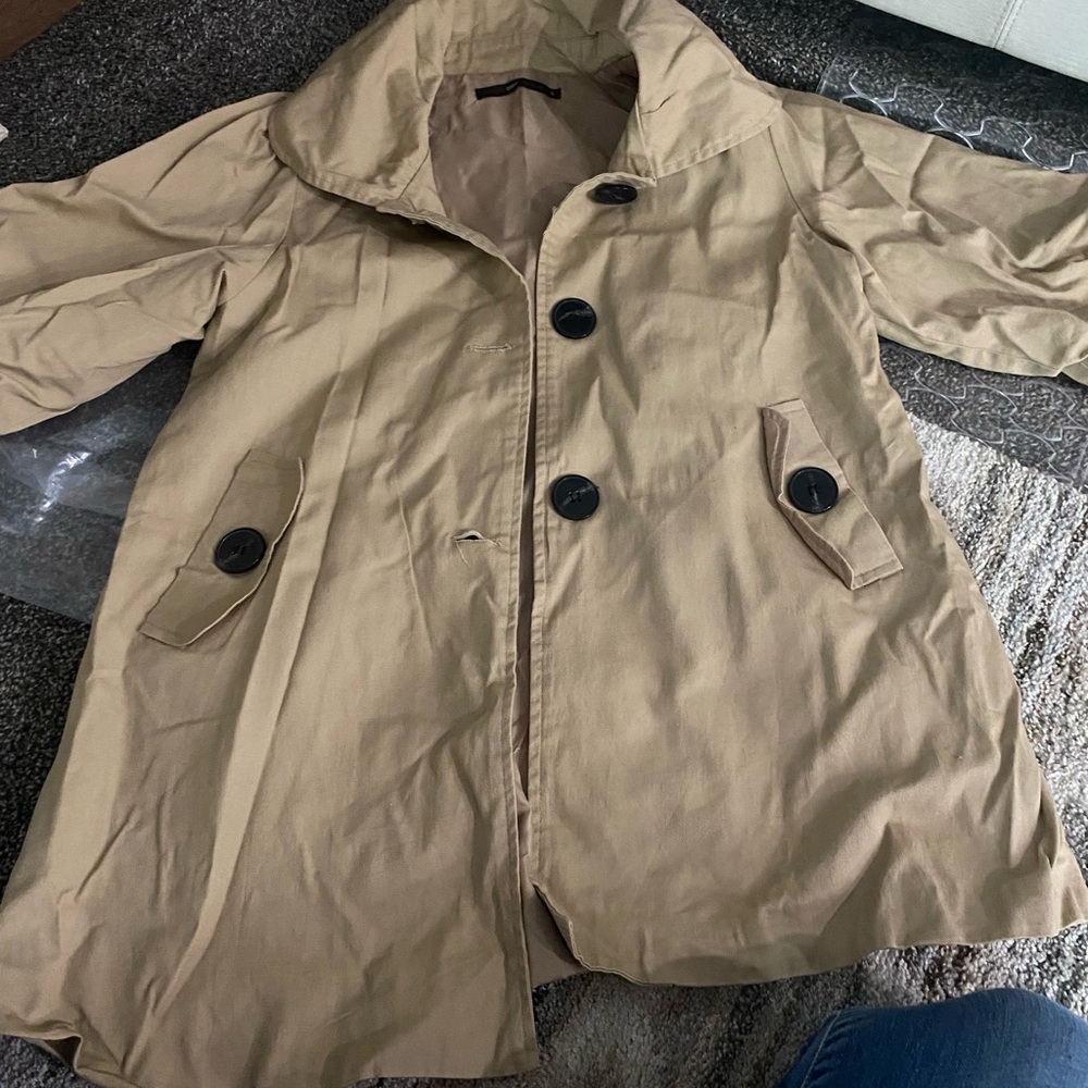 Hazel Beige Outerwear with Black Accents